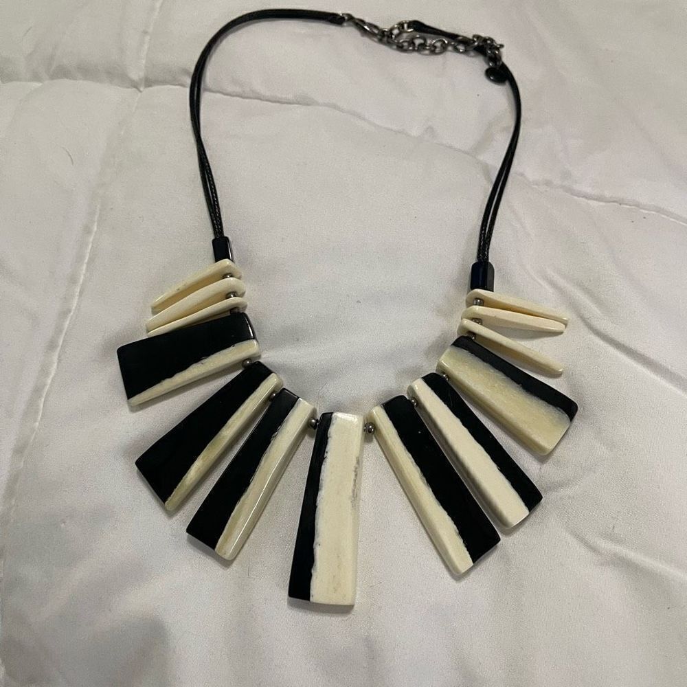 Black White Chunky Statement Necklace